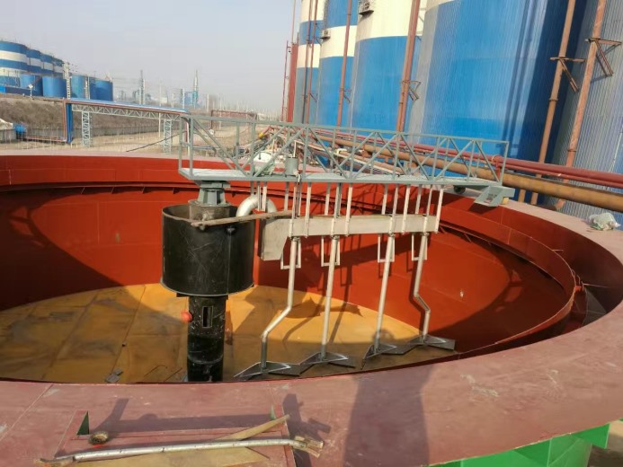 半橋周邊刮泥機